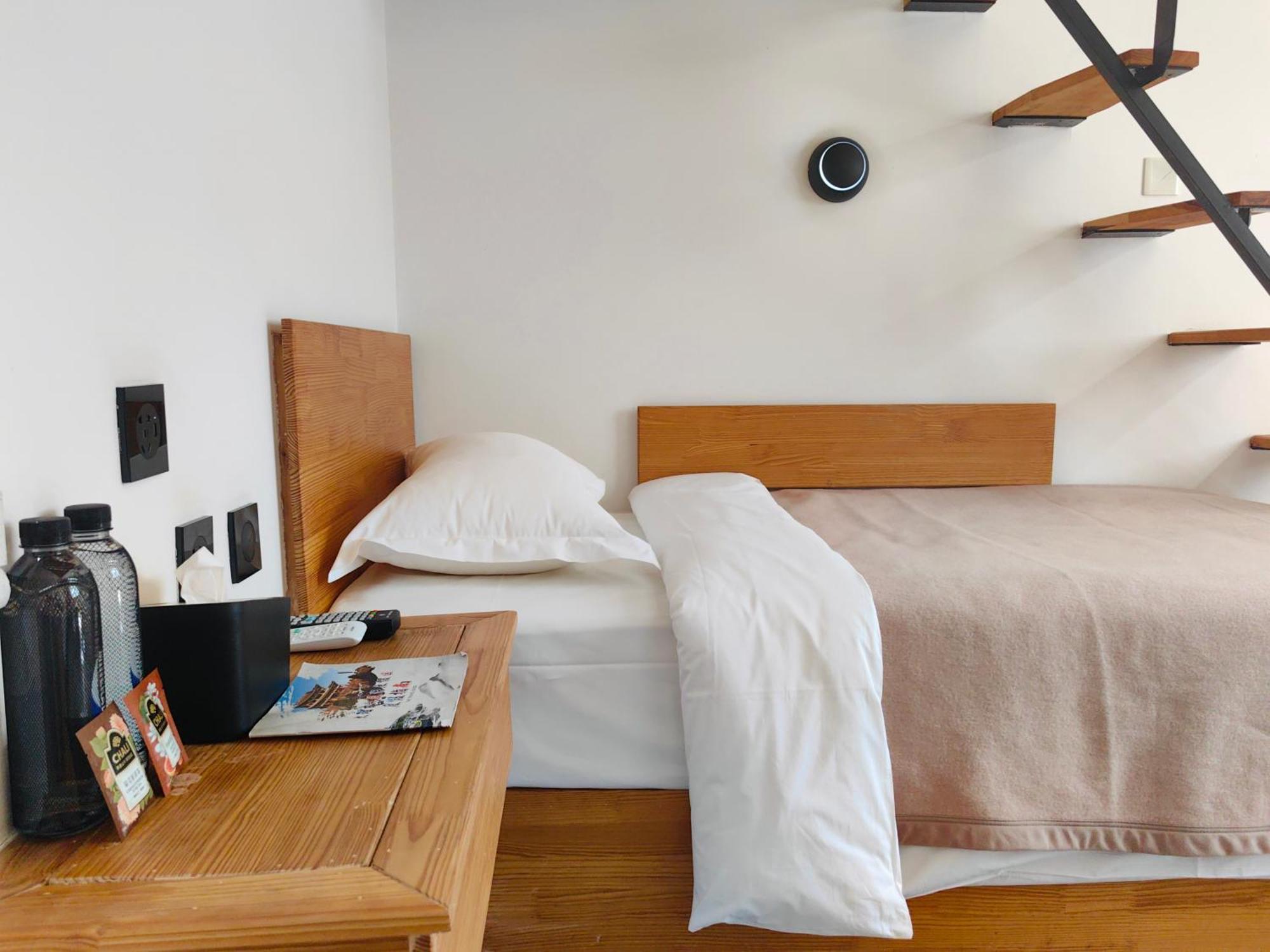 Dali Loft Travelling With Hostel Extérieur photo