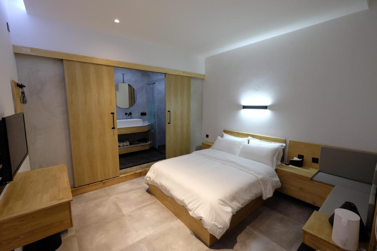 Dali Loft Travelling With Hostel Extérieur photo