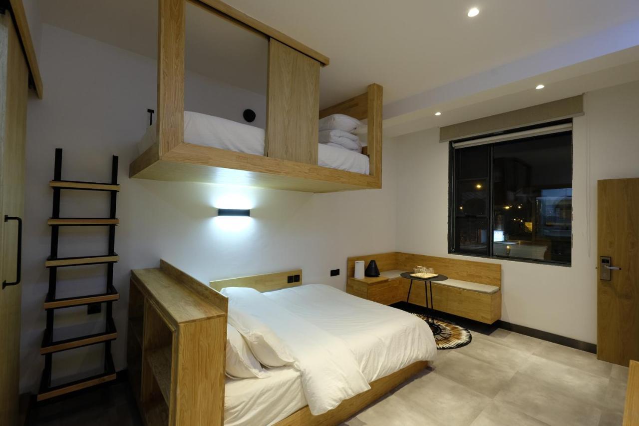 Dali Loft Travelling With Hostel Extérieur photo